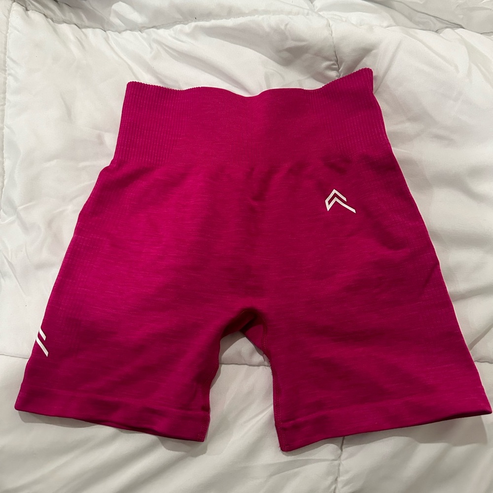 Oner active fuchsia classic seamless shorts